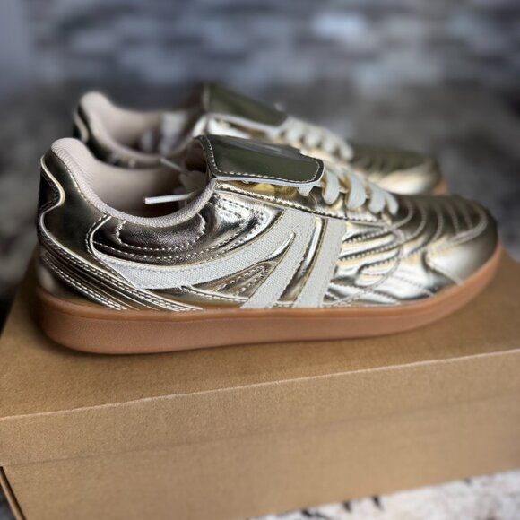 Shoes - Steve‎ Madden Madrid Gold Sneakers
